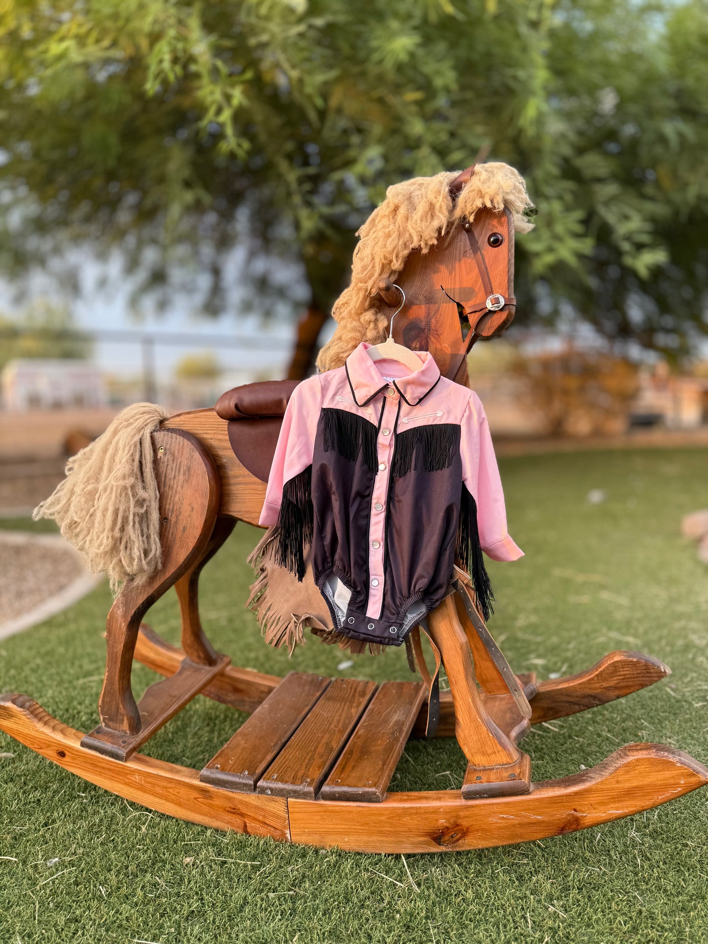 Retro Fringe Arrow Button Up