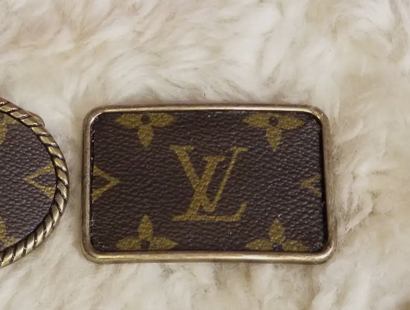 LV Buckle