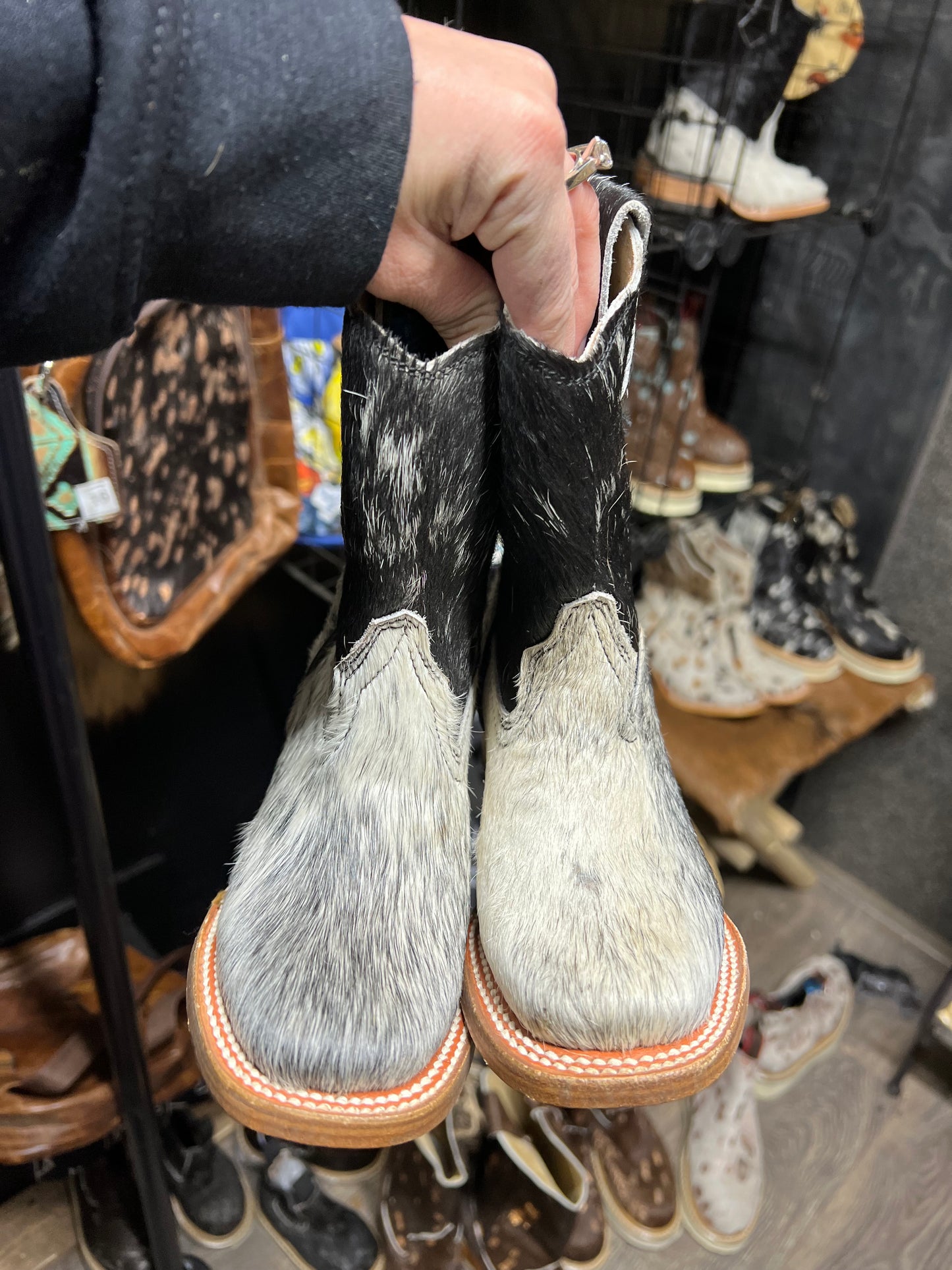 Black/White Cowhide YOUTH Boots