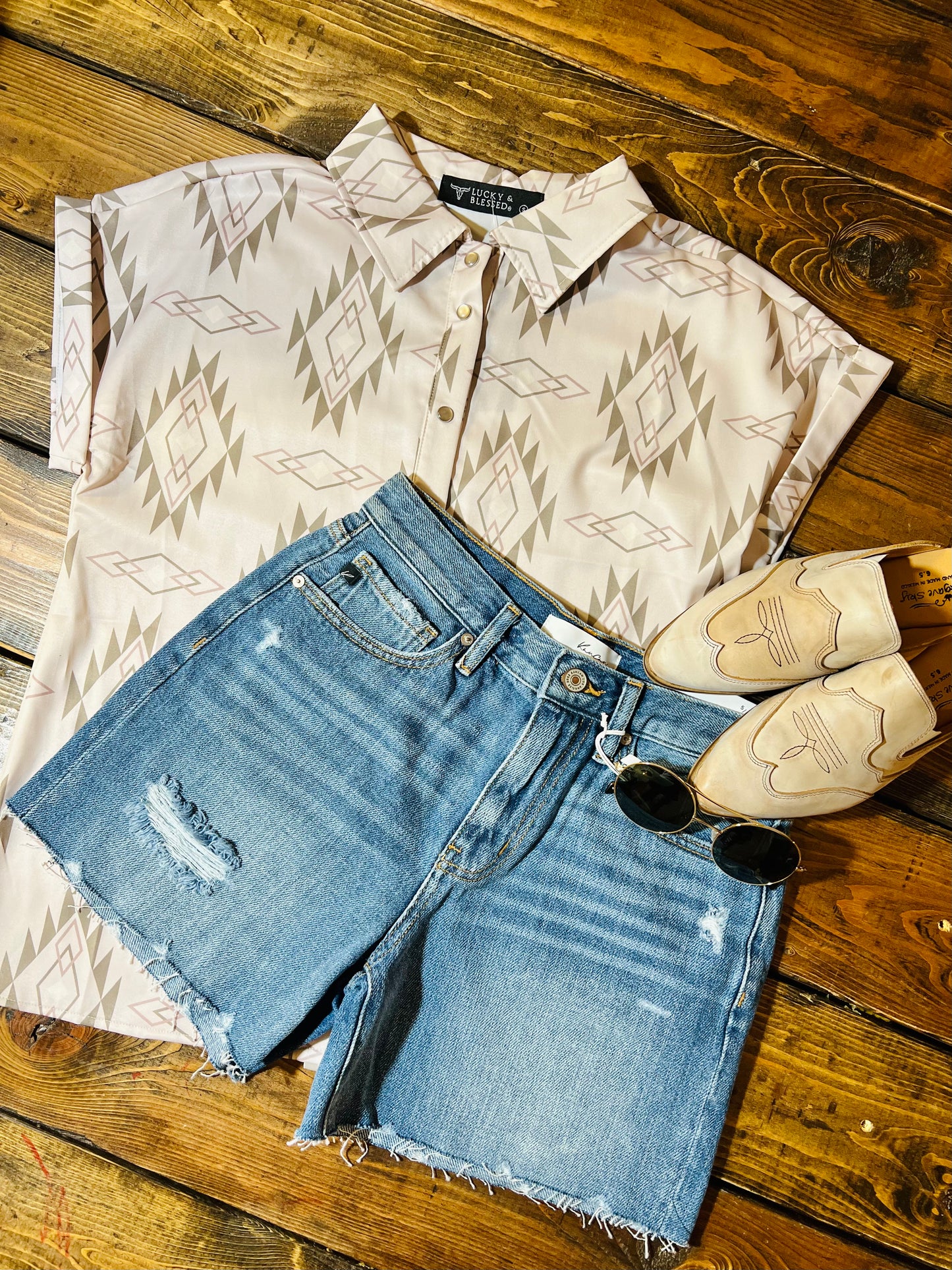 Light Pink Aztec Short Sleeve Collared Blouse